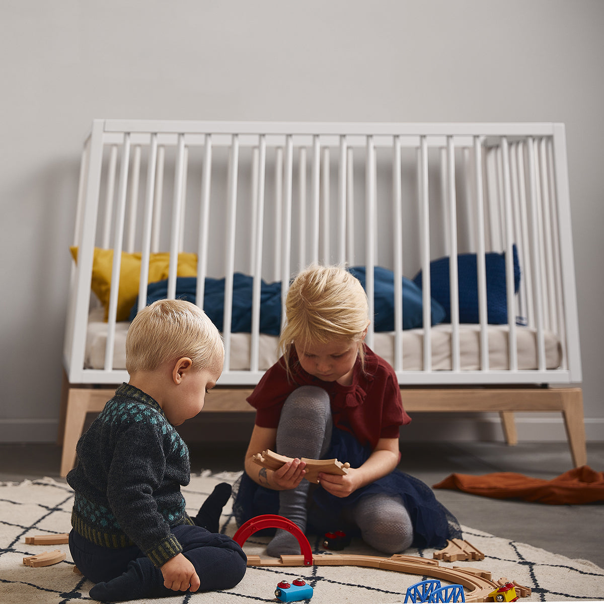 Leander® Otroška postelja Luna™ 140x70 cm White/Oak Leander