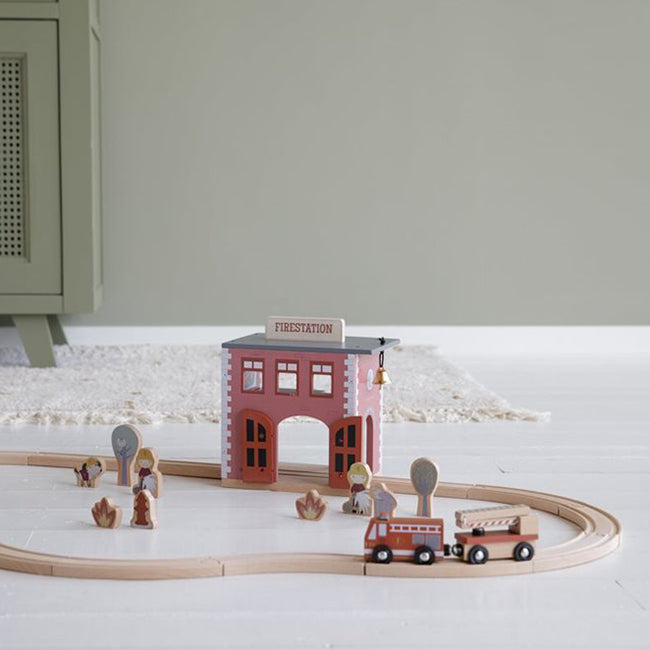 Little Dutch® Lesena garaža za železniško progo Little Dutch