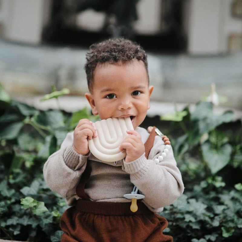 Mushie® Grizalo mavrica Cambridge Blue Mushie