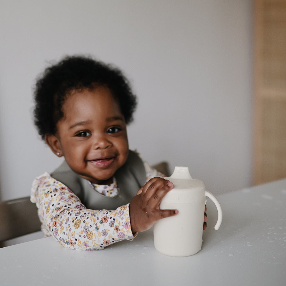 Mushie® Kozarček za učenje pitja Sippy Cup Ivory Mushie