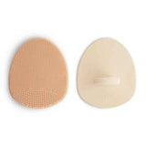 Mushie® Silikonska krtača za odstranjevanje lusk 2 kosa Blush/Shifting Sand