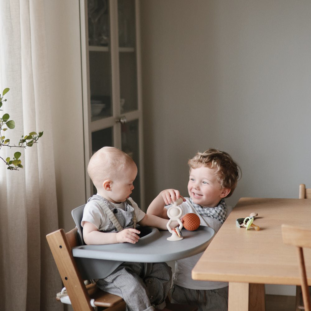 Mushie® Silikonska igrača HexaPop Blush Mushie