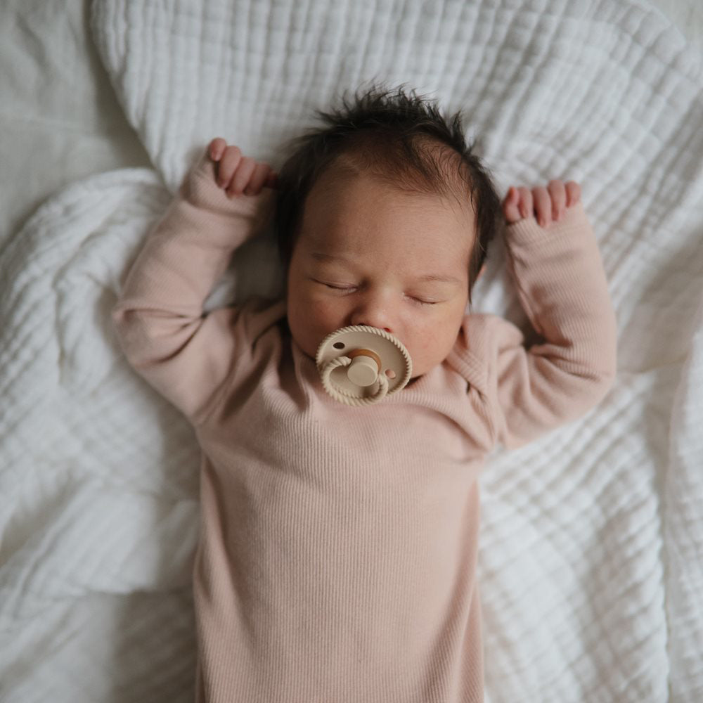 Frigg® Set 4 dudic iz kavčuka Crystal Sparkle (0-6m) FRIGG