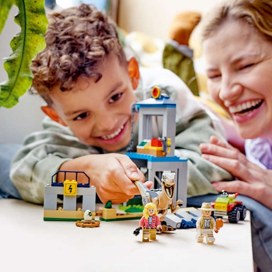 Lego® Jurassic World™ Pobeg velociraptorja Lego