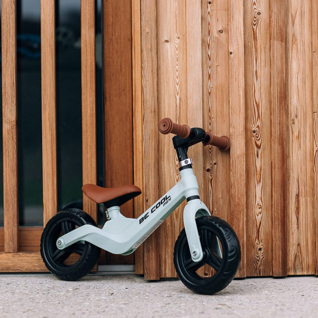 Free2Move® Poganjalec Be Cool MINI White Free2Move