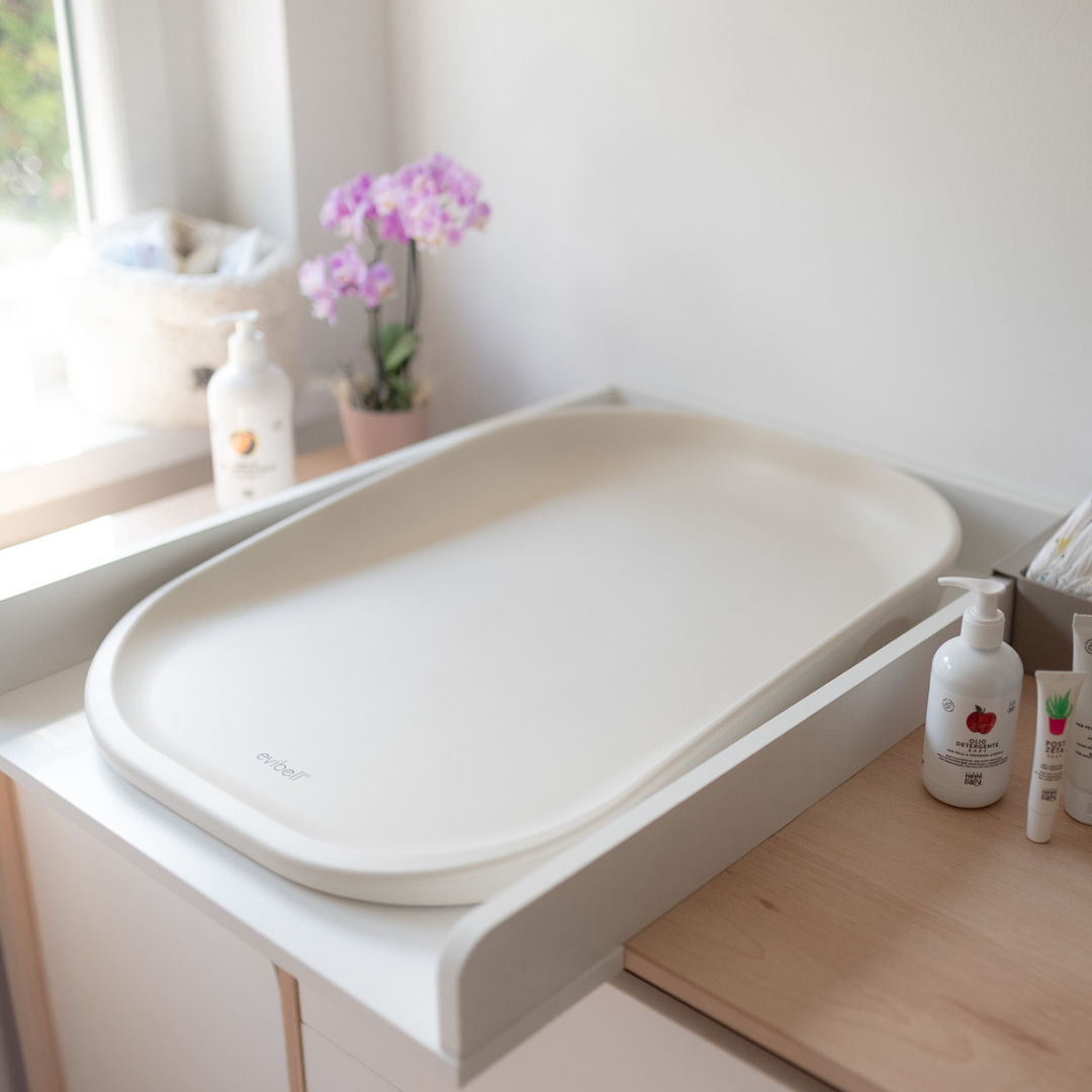 Evibell® Previjalna podloga iz PUR pene Sand Evibell