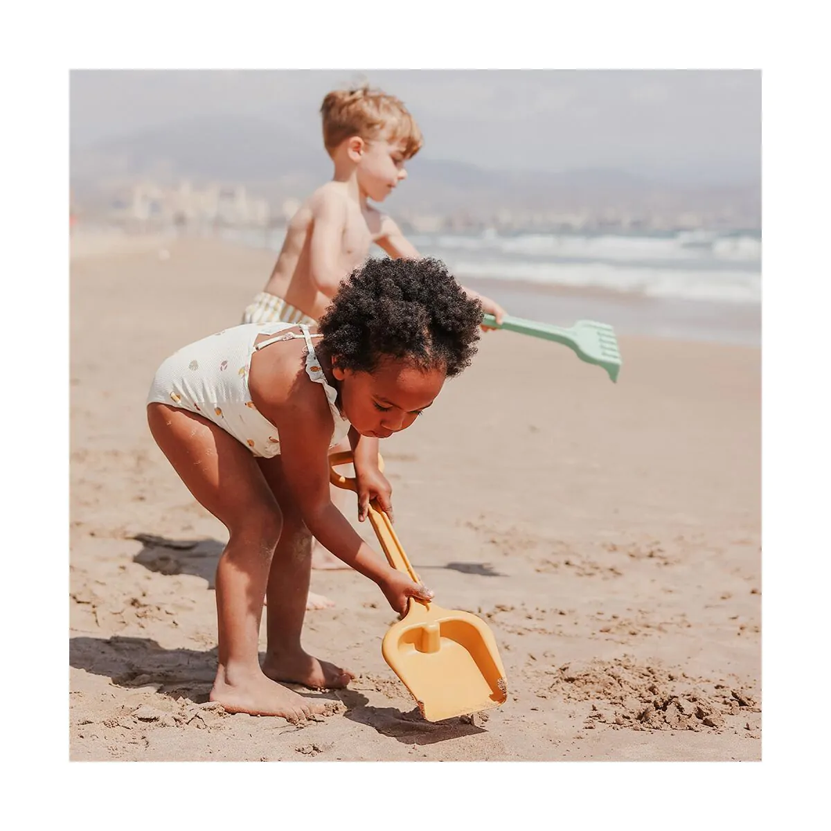 Miniland® ECO komplet lopate in grabljic Super Cool Miniland