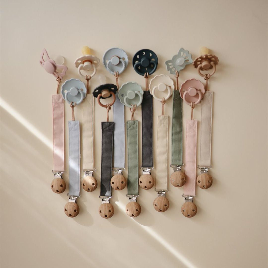 Mushie® Držalo za dudo 2 kos Olive/Shifting Sand Mushie