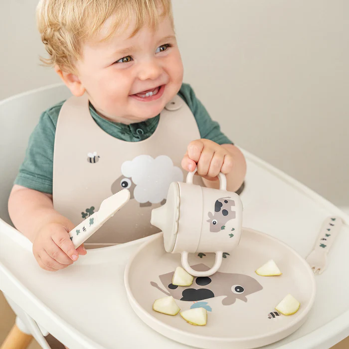 Done by Deer® Jedilni pribor Foodie Tiny farm Sand Done by Deer