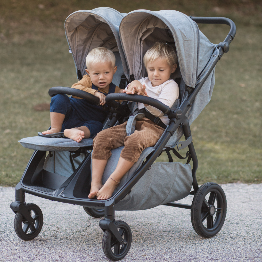 MAST® Otroški voziček TWIN X Blueberry Mast