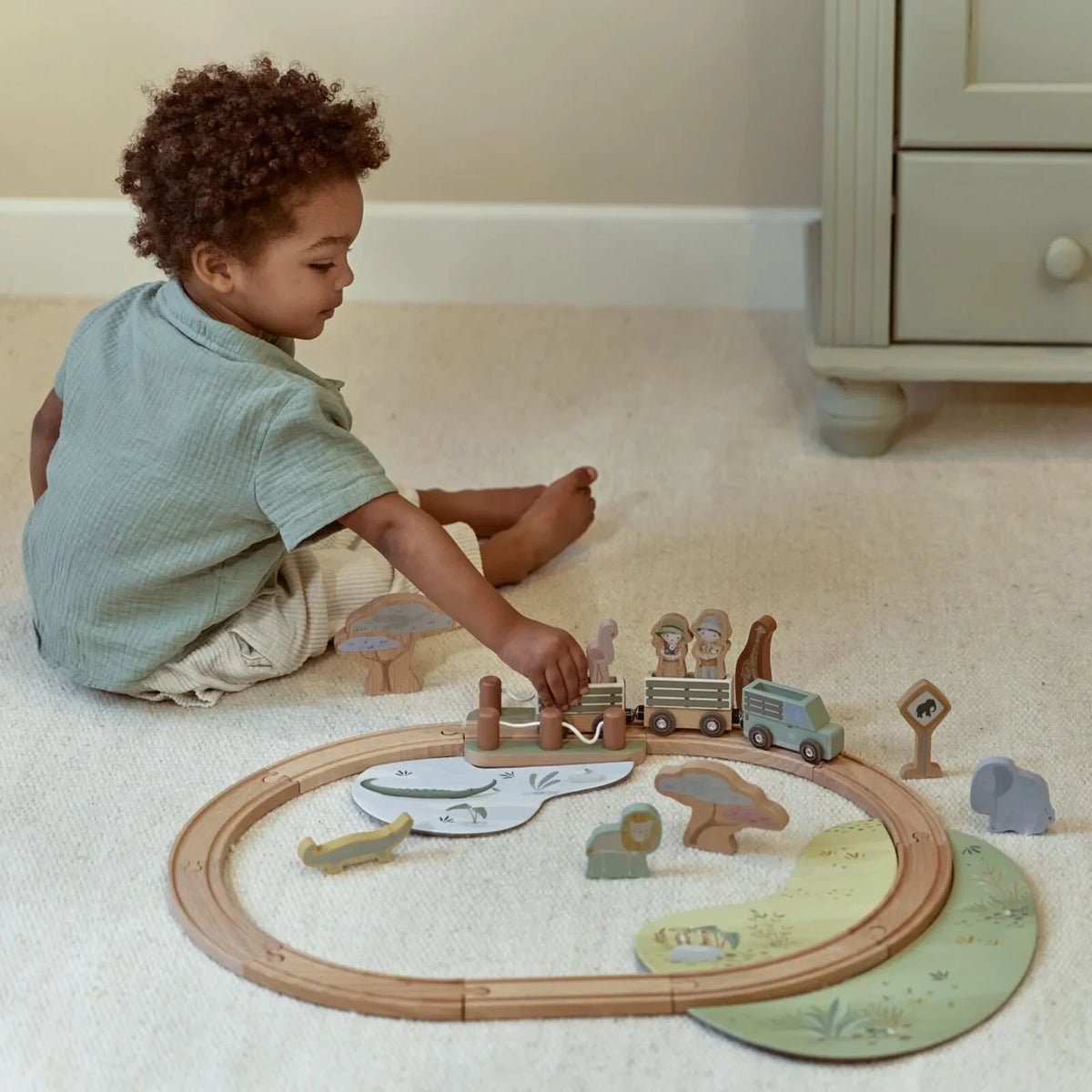 Little Dutch® Pista in legno con treno Safari Friends – slika 2