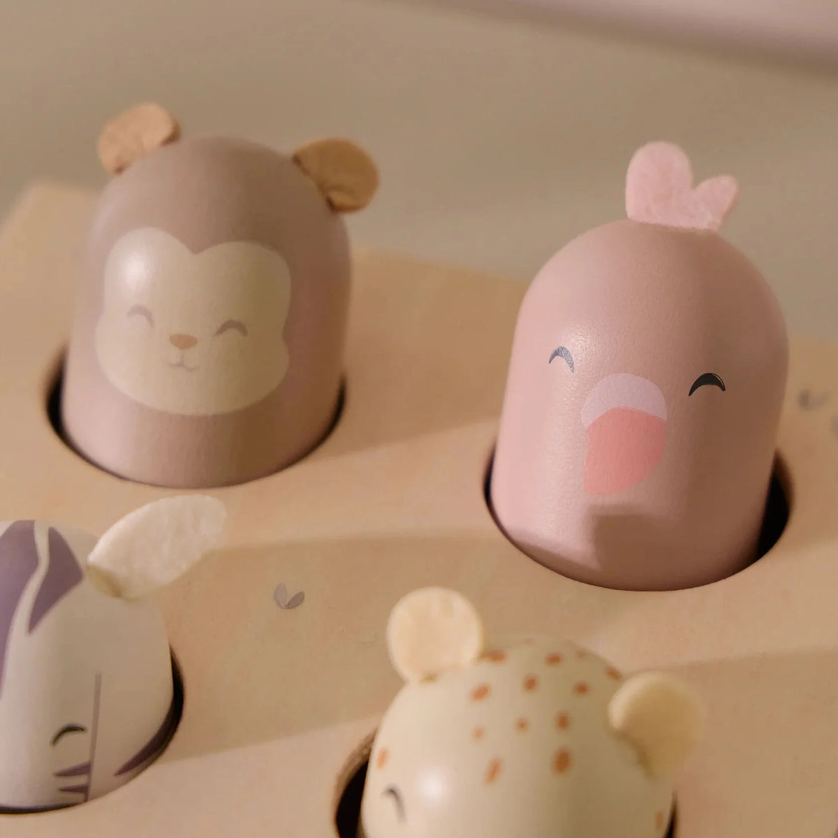 Little Dutch® "Pop up" wooden toy Safari Friends – slika 4