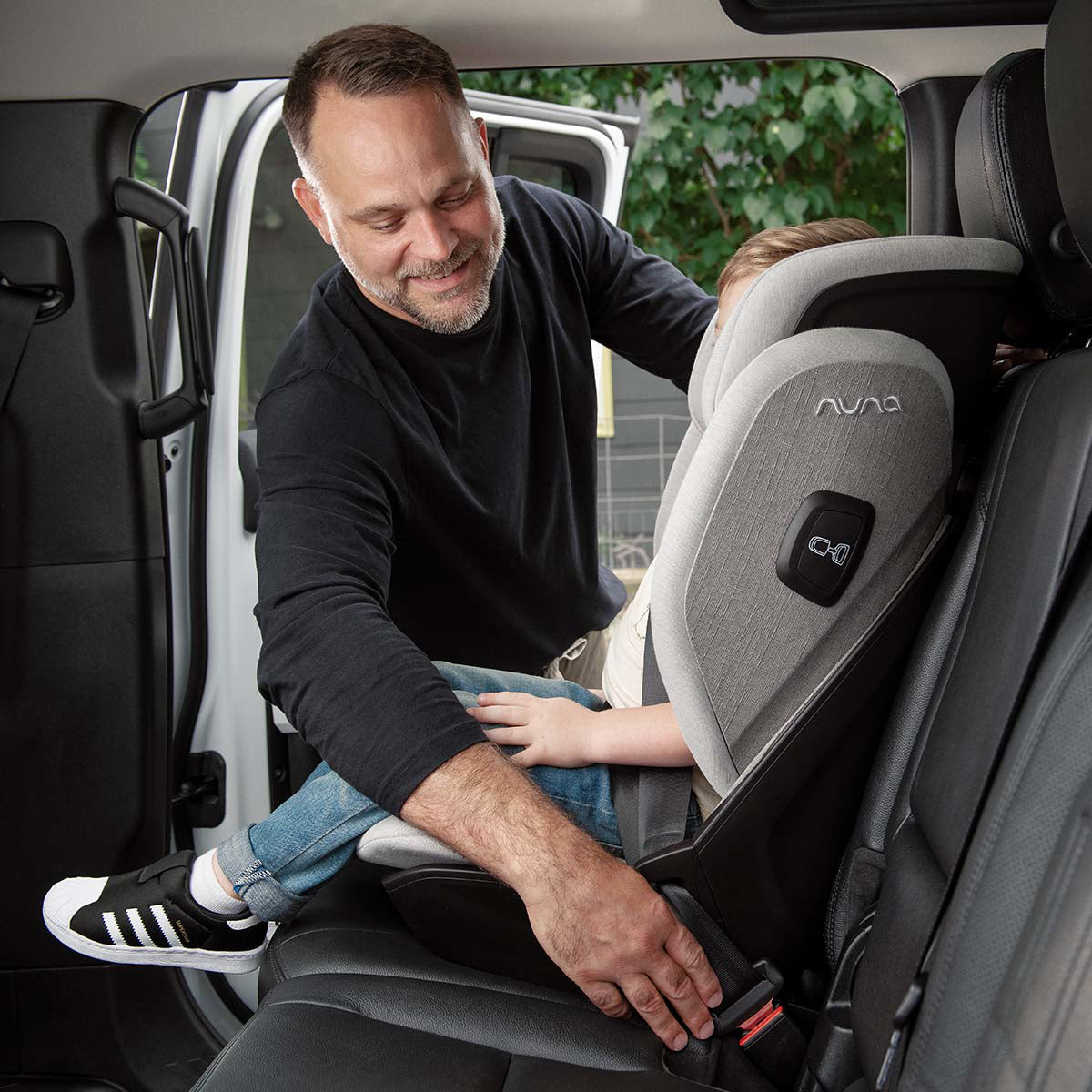 Nuna® Otroški avtosedež Aace™ LX i-Size 2/3 (15-36 kg) Caviar Nuna