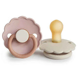 Frigg® Duda iz kavčuka Daisy Biscuit/Cream