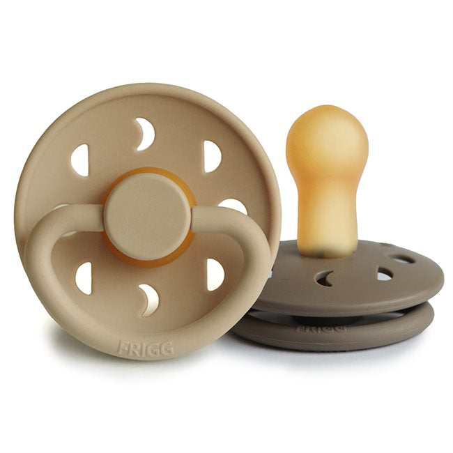 Frigg® Duda iz kavčuka Moon Croissant/Portobello 6-18 M FRIGG