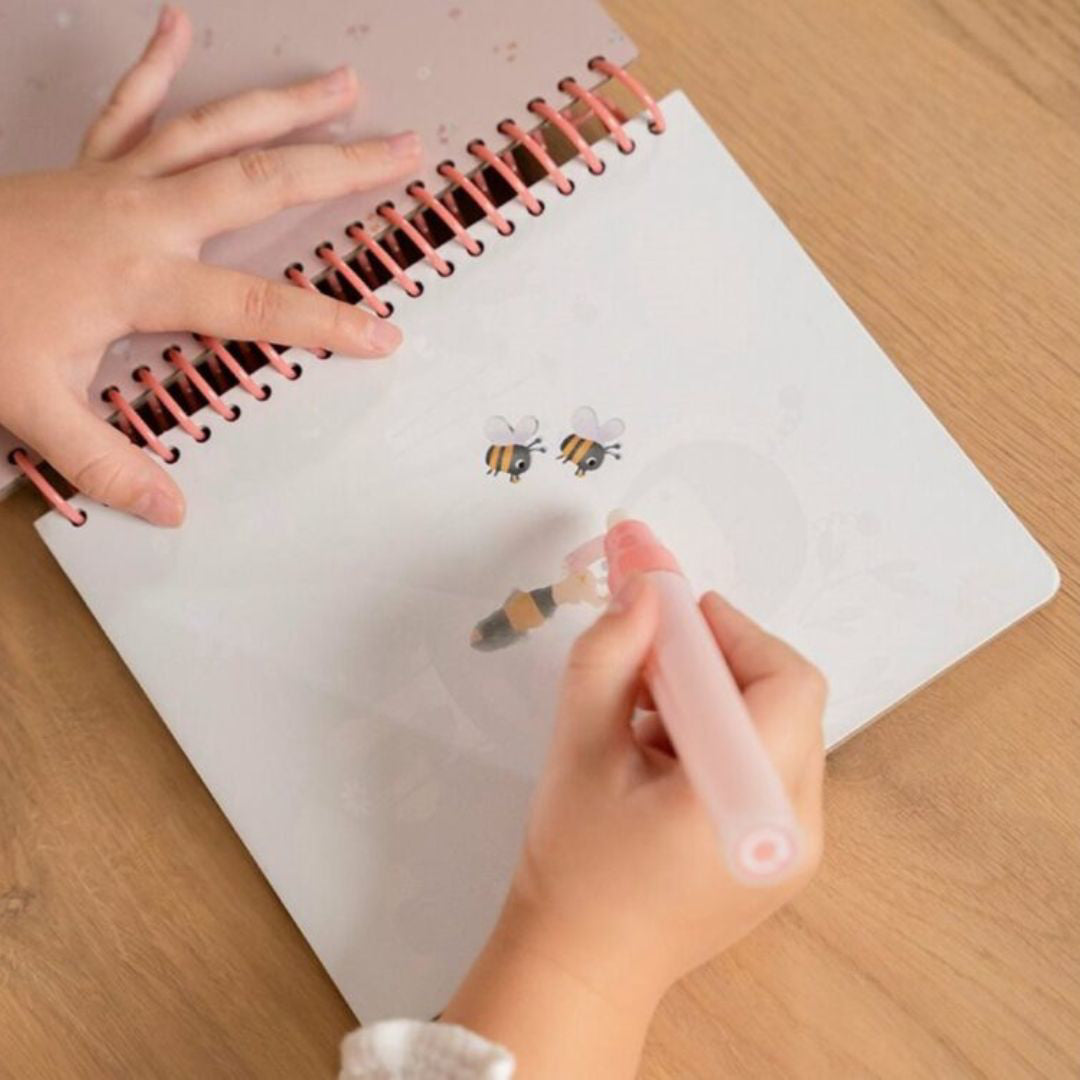 Little Dutch® Čarobna vodna knjiga Rosa & Friends Little Dutch