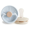 Frigg® Suzetă din silicon Little Viking Powder Blue/Cream