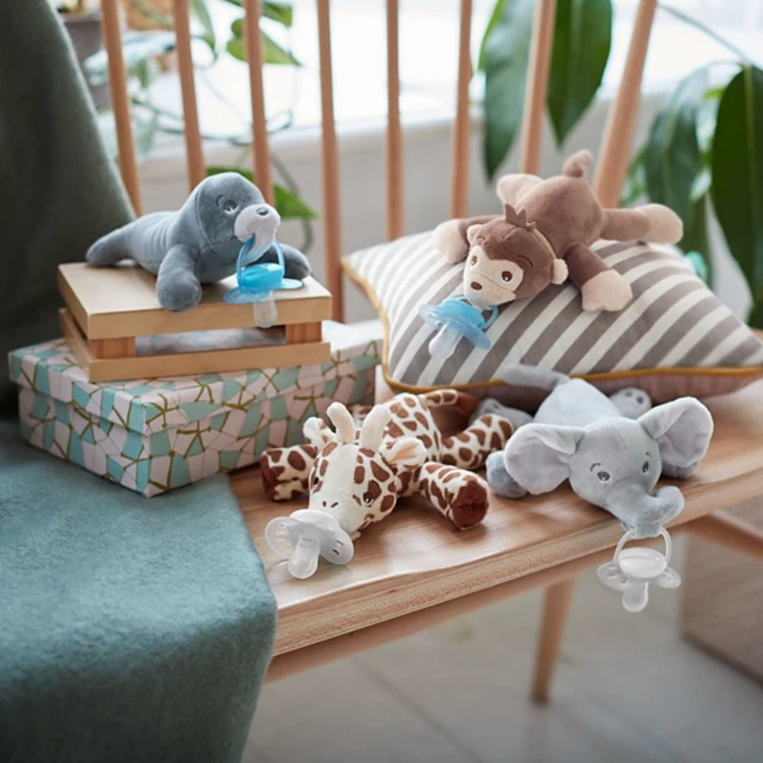 Philips AVENT® Tolažilna duda iz silikona s pliš igračo Slon Soft Snuggle Philips AVENT