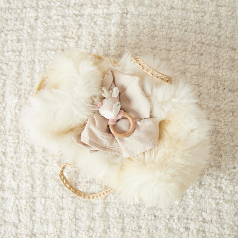 Bieco® Ropotuljica z grizalom Srnica Bieco