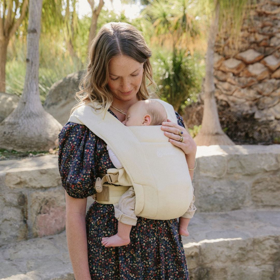 Ergobaby® Nosilka Embrace Cream Ergobaby