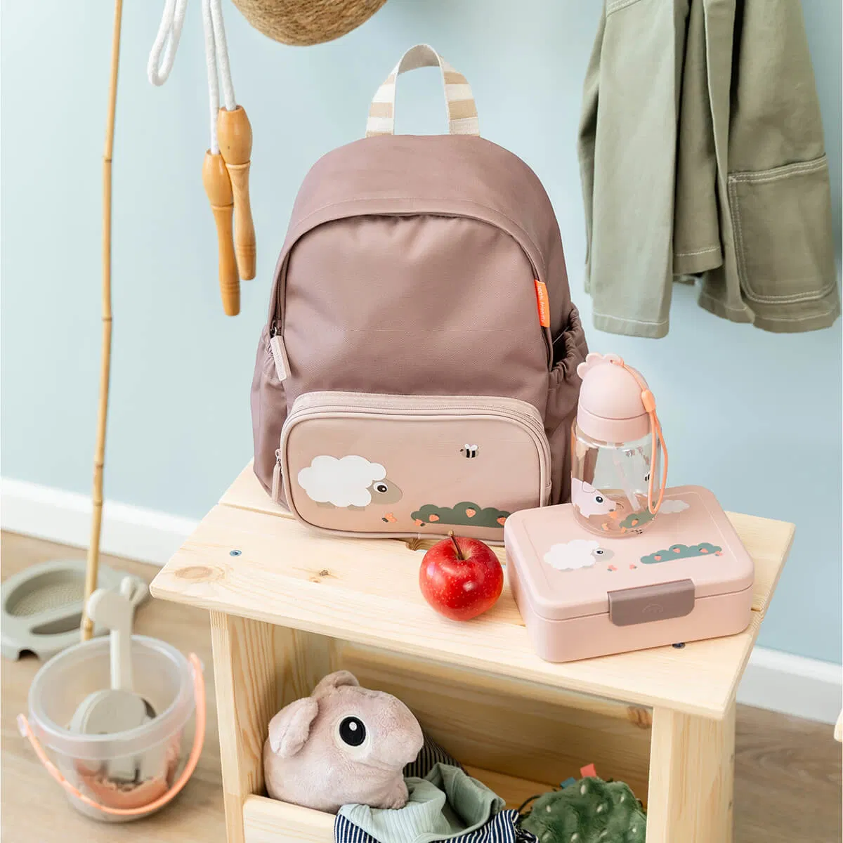 Done by Deer® Otroški nahrbtnik Tiny Farm 7,5l Done by Deer