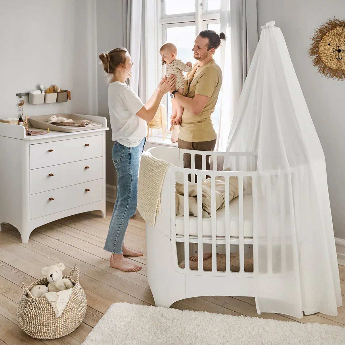 Leander® Otroška posteljica Classic™ Baby 0-3 leta White Leander
