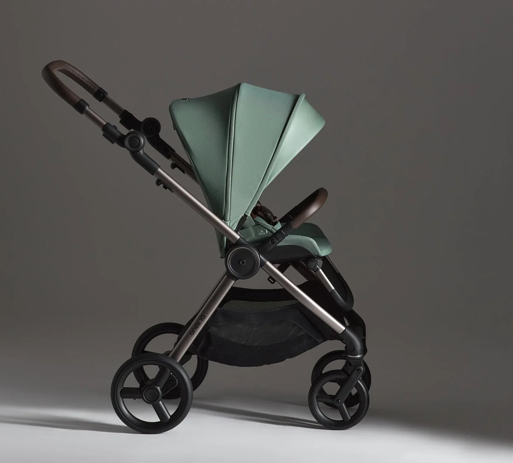 Anex® Otroški voziček 6v1 IQ (0-22kg) Olly Anex
