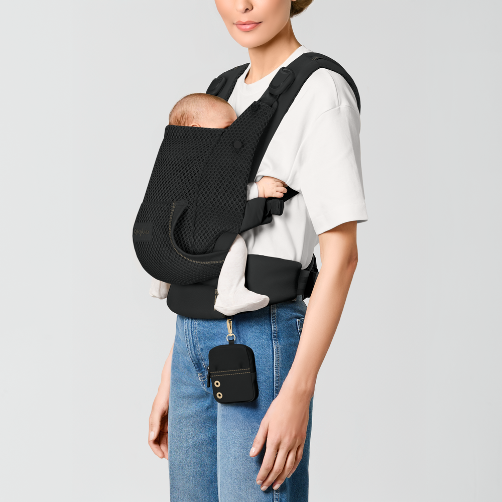 Cybex® Ergonomska nosilka Laya™ (3,2-15 kg) Magic Black Cybex