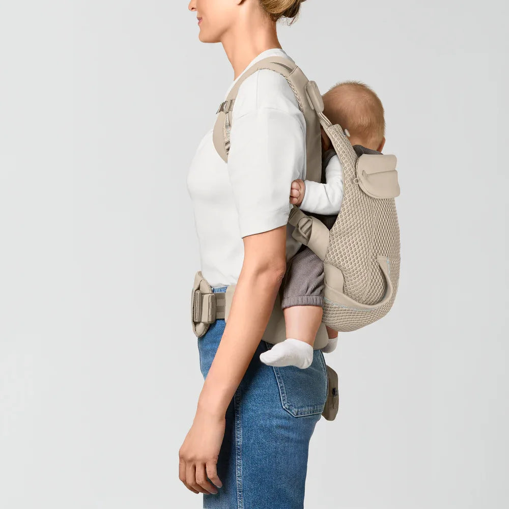 Cybex® Ergonomska nosilka Laya™ (3,2-15 kg) Almond Beige Cybex