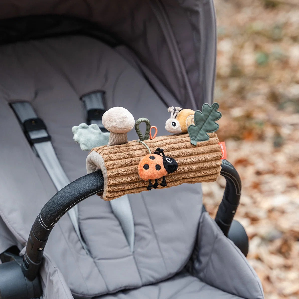 Done by Deer® Jouet d'activités pour poussette Tiny trails Colour mix – slika 6