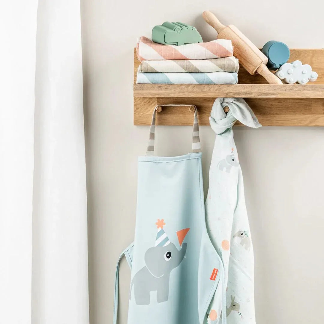 Done by Deer® Otroški predpasnik Celebration Blue Done by Deer