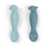 Done by Deer® Set di 2 cucchiai in silicone Tiny Farm Blue