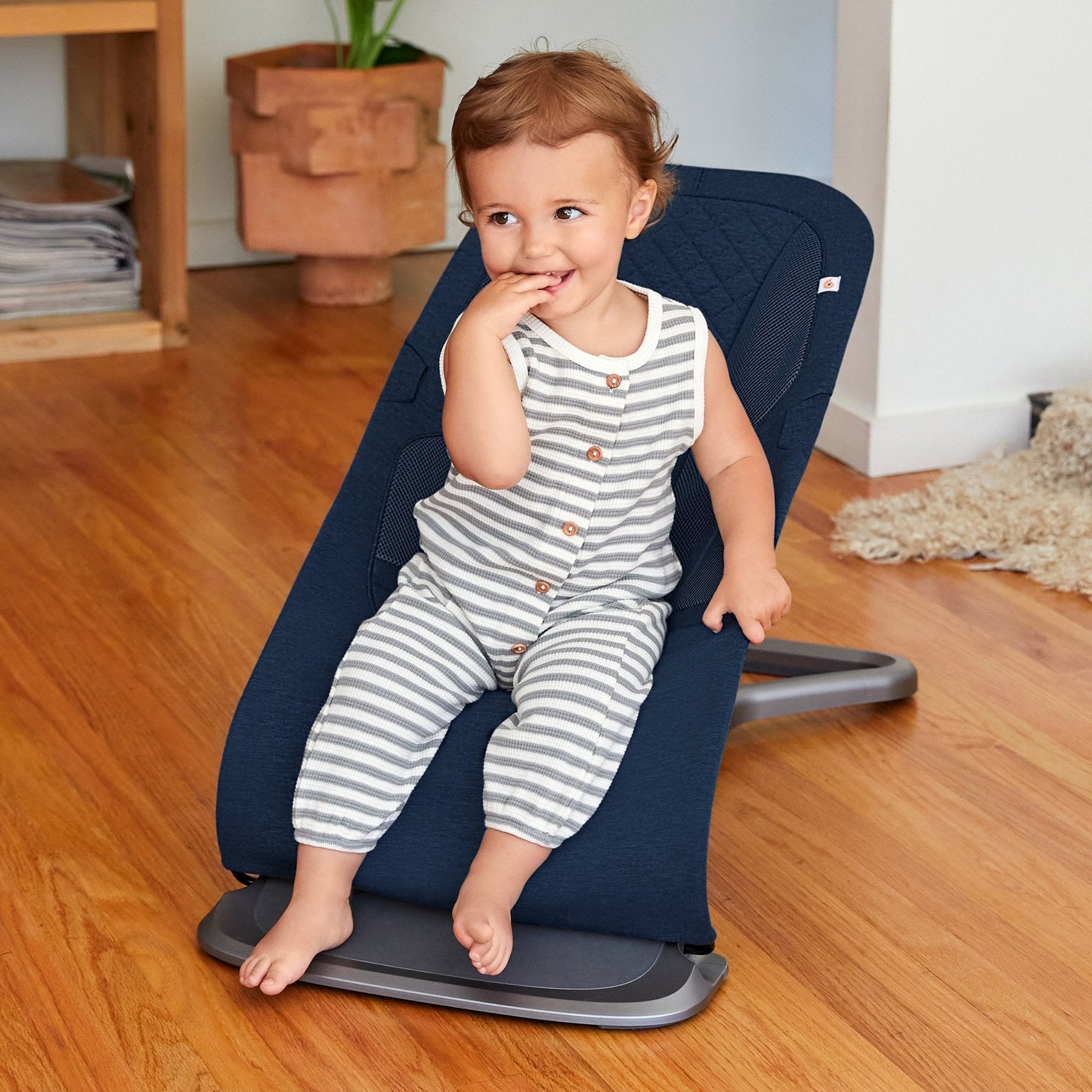 Ergobaby® Evolve Bouncer 3v1 Midnight Blue