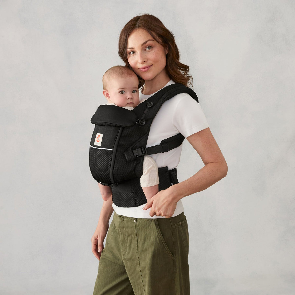 Ergobaby® Adapt Sof Flex Mesh nosiljka Onyx Black
