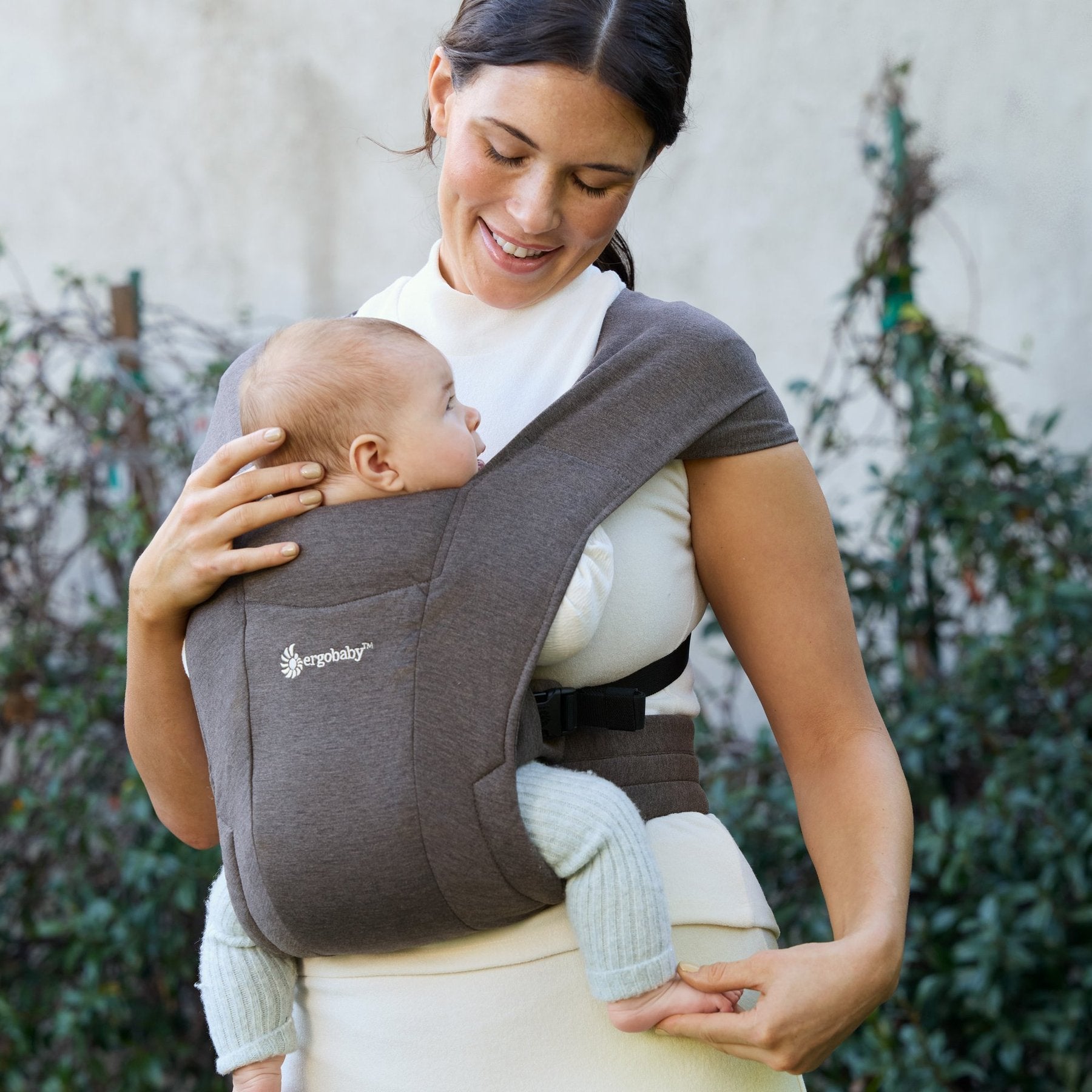 Ergobaby® Fascia Porta Bebè Embrace Heather Grey