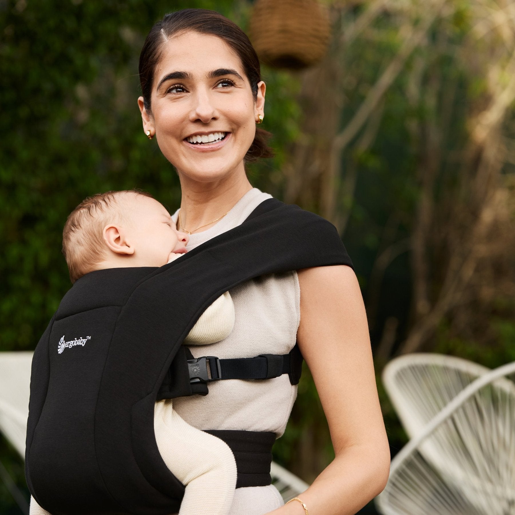 Ergobaby® Nosiljka Embrace Pure Black
