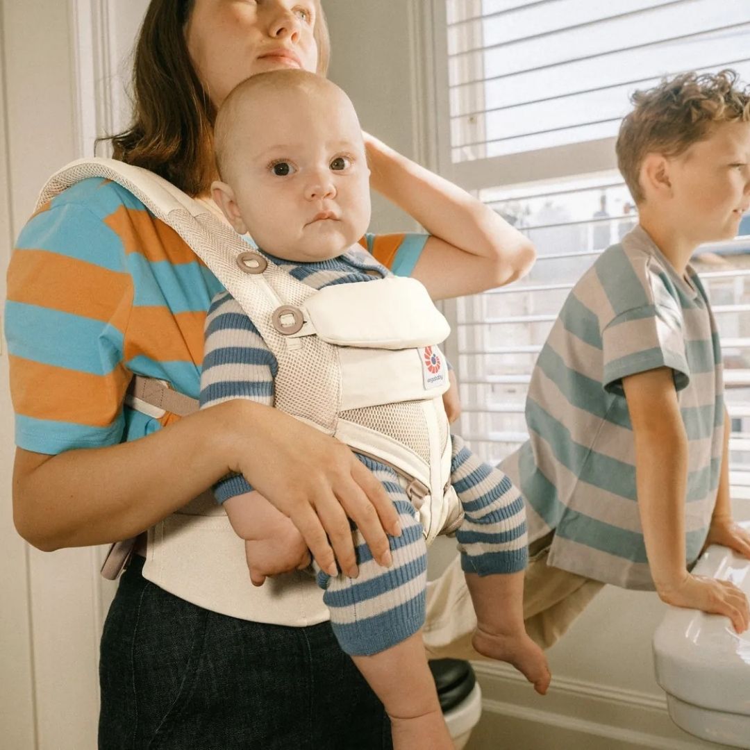 Ergobaby® Nosilka Omni Classic Mesh Luminous Ivory Ergobaby