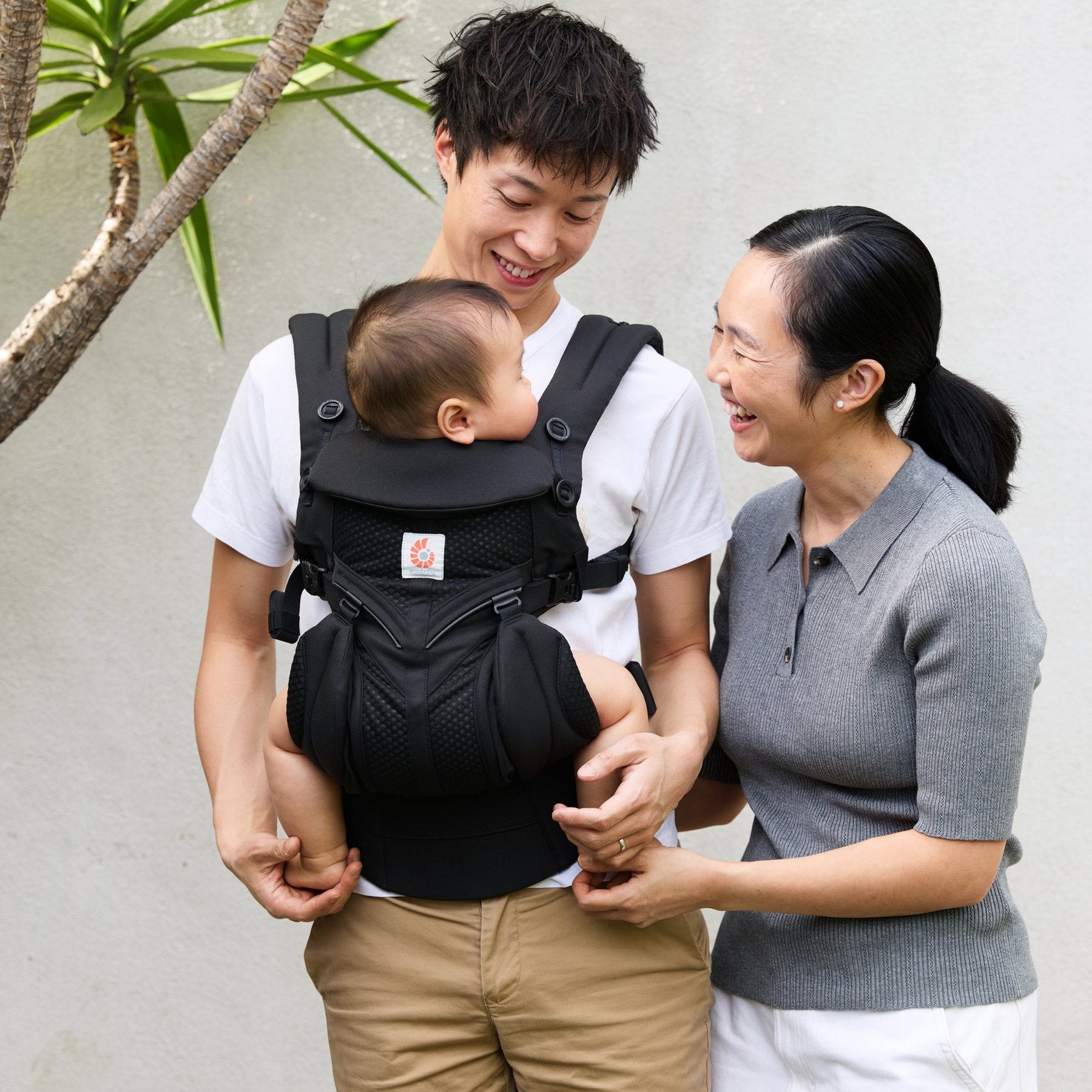 Ergobaby® Marupio portabebè Omni Classic Mesh Onyx Black