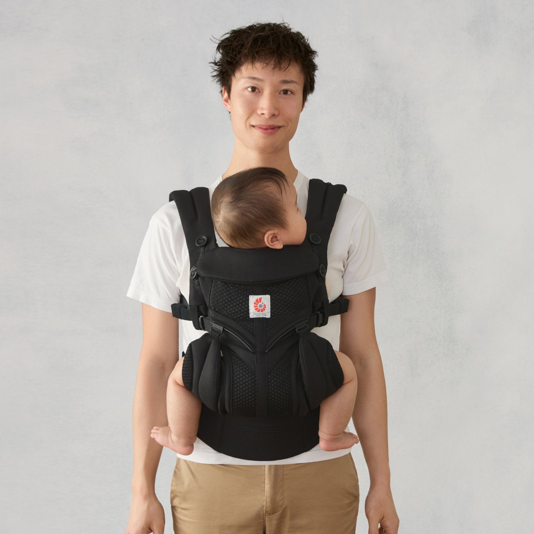 Ergobaby® Marupio portabebè Omni Classic Mesh Onyx Black