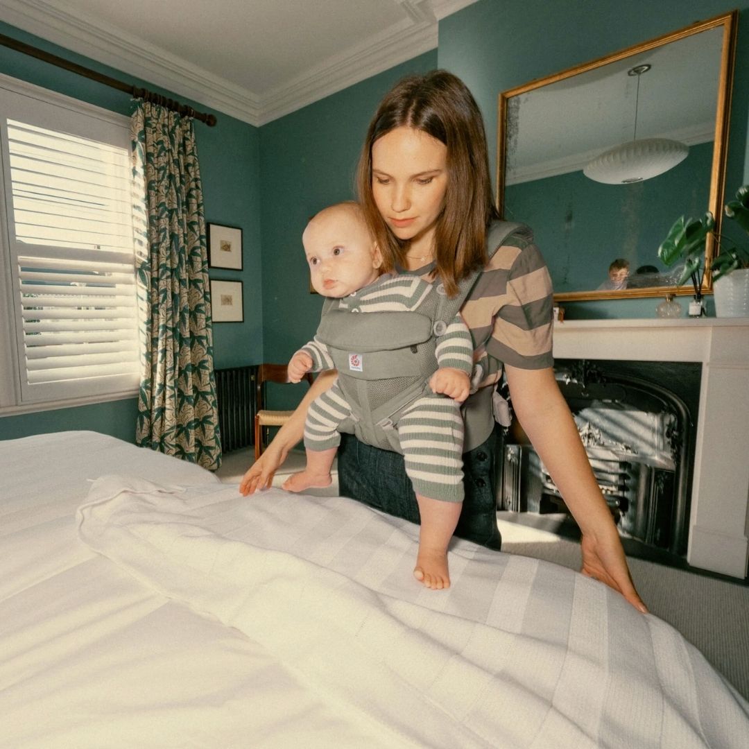 Ergobaby® Nosilka Omni Classic Mesh Soft Olive Ergobaby