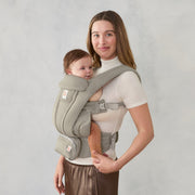 Ergobaby® Nosiljka Omni Deluxe Mesh Soft Olive