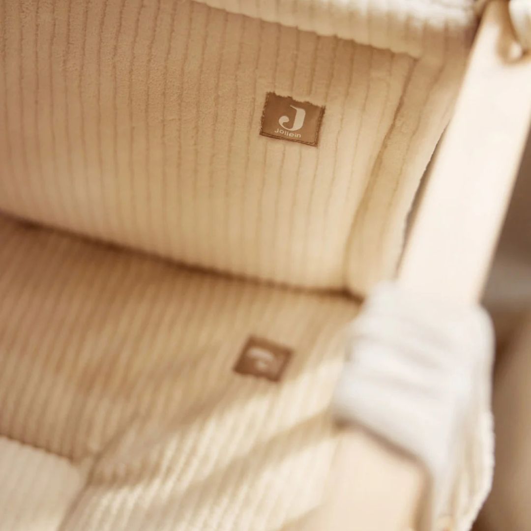 Jollein® Obroba za posteljico Cloudy Rib 180x30 Oatmeal Jollein