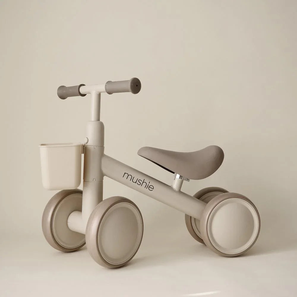 Mushie® Poganjalček Shifting Sand Mushie