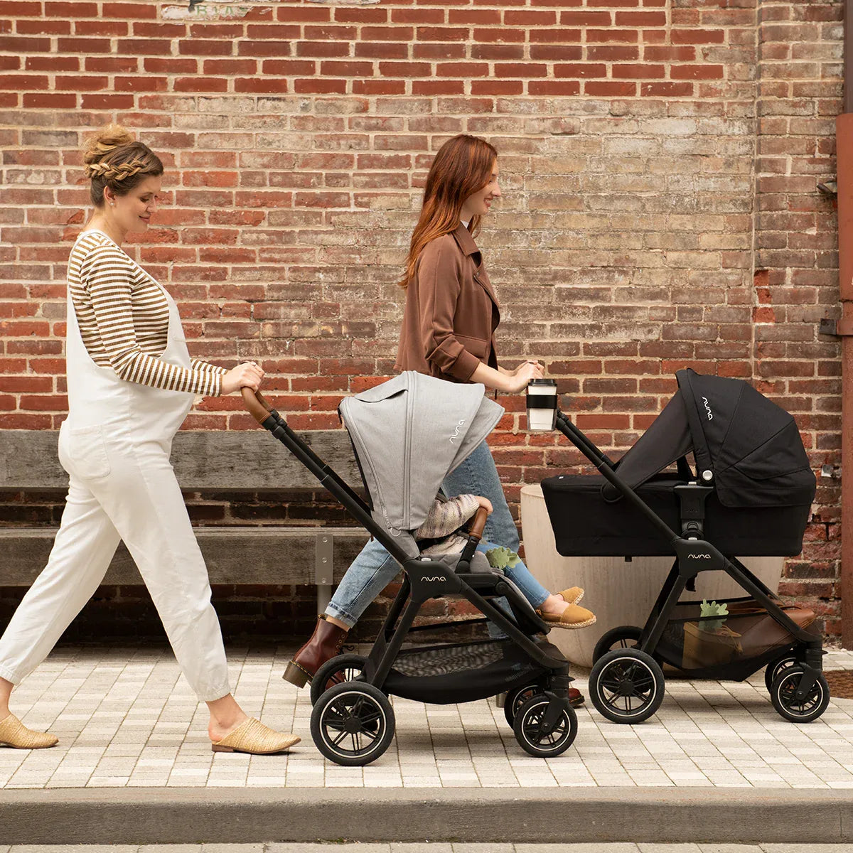 Nuna® Otroški voziček 3v1 Triv™ Next + Lytl™ + Arra™ Flex Cosmopolitan Collection Nuna