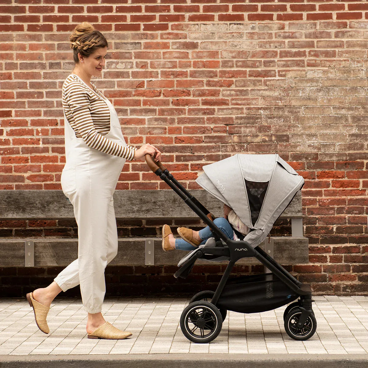 Nuna® Otroški voziček 3v1 Triv™ Next + Lytl™ + Arra™ Flex Cosmopolitan Collection Nuna