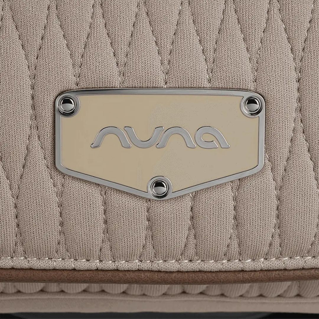 Nuna® Otroški avtosedež Arra™ Flex i-Size 157° (40-87 cm) Cosmopolitan Collection Nuna