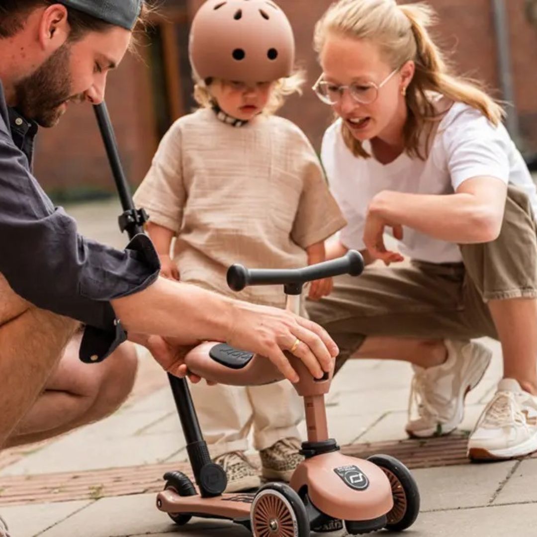 Scoot & Ride® Otroški poganjalec in skiro Highwaykick 1 Push and Go Mocha