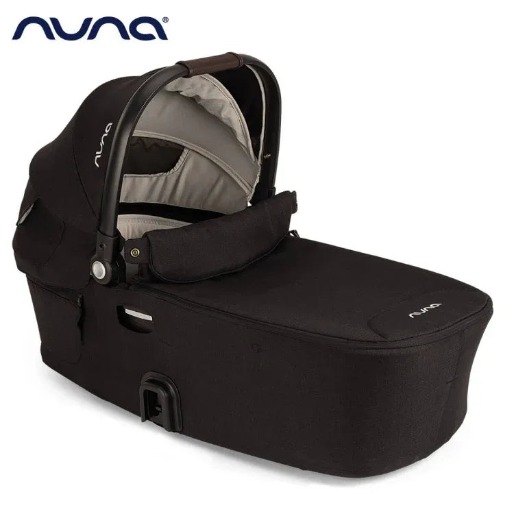 Nuna® Otroški voziček 4v1 Demi™ Next z rolko + Pipa™ Next Caviar + Isofix baza Next Nuna